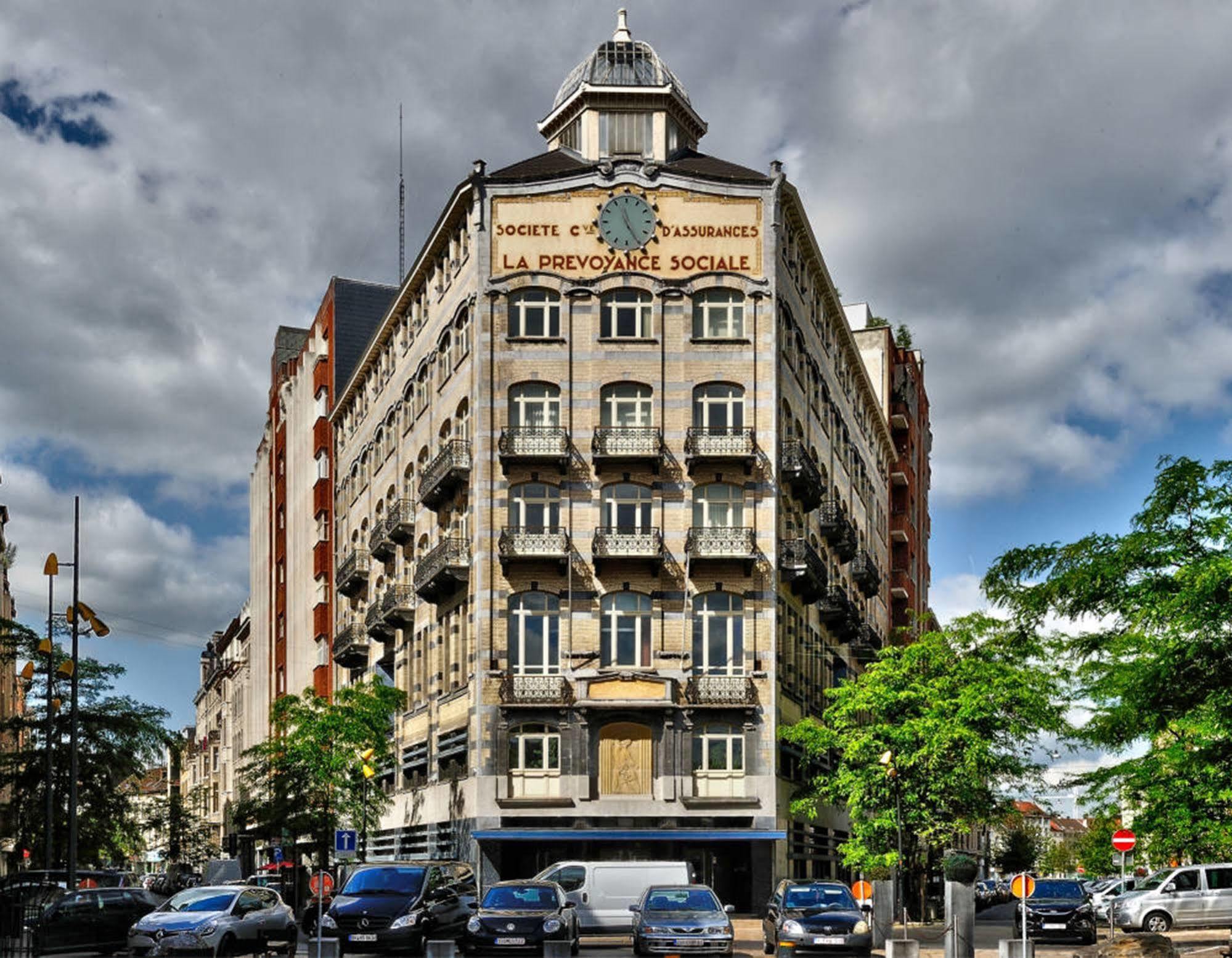 Hotel Aviation Saint-Gilles Exterior foto